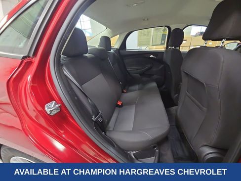 Used 2017 Ford Focus SE image 36
