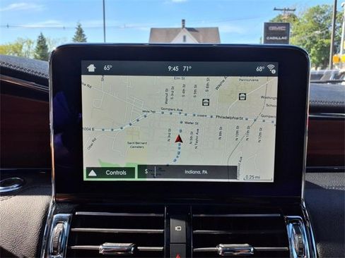 Used 2019 Lincoln Navigator Reserve image 20