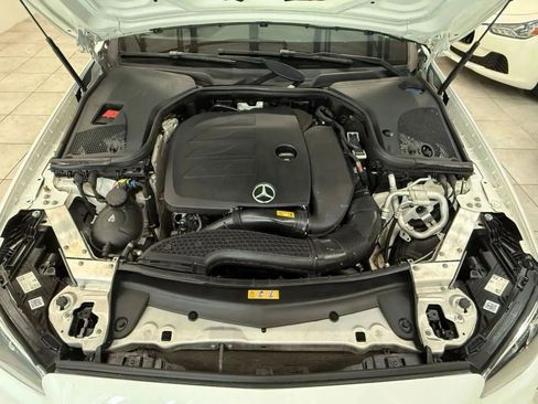 Used 2022 Mercedes-Benz E 350 Sedan w/ AMG Line Exterior image 35