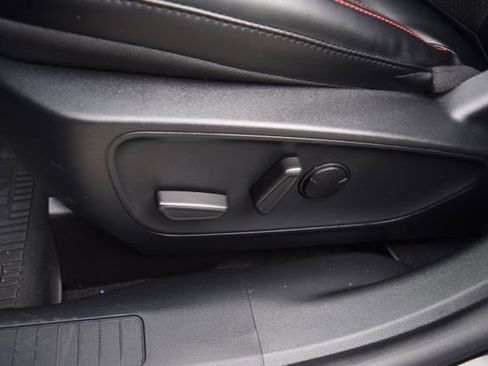 Used 2024 Ford Escape ST-Line Select w/ Tech Pack #1 AWD/4WD image 19