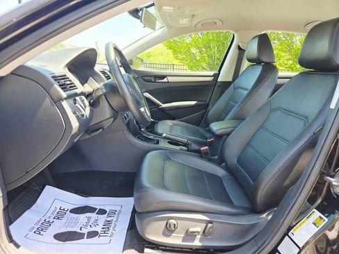 Used 2015 Volkswagen Passat 1.8T Limited Edition FWD image 15