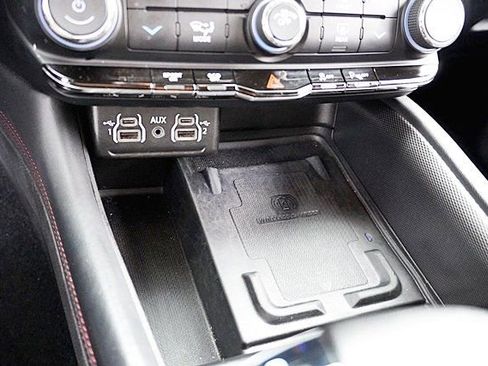 Certified 2024 Dodge Durango R/T image 30