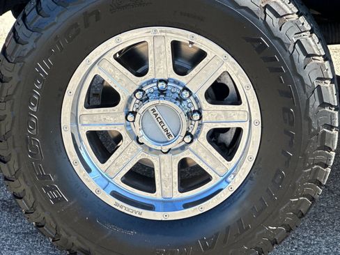 Used 2023 RAM 2500 Big Horn w/ Level 1 Equipment Group AWD/4WD image 38