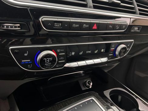 Used 2018 Audi Q7 3.0T Premium Plus w/ Premium Plus Package image 27