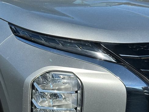 Used 2023 Mitsubishi Outlander SE image 14