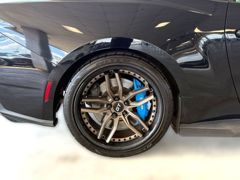 Used 2024 Ford Mustang GT Premium RWD image 13