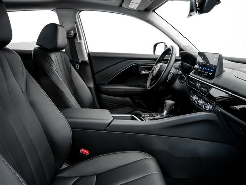 Certified 2025 Acura ADX FWD image 32