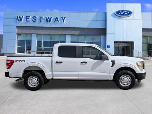 Used 2022 Ford F150 XL w/ Trailer Tow Package image 2