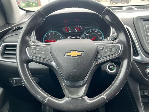 Used 2018 Chevrolet Equinox LT image 22
