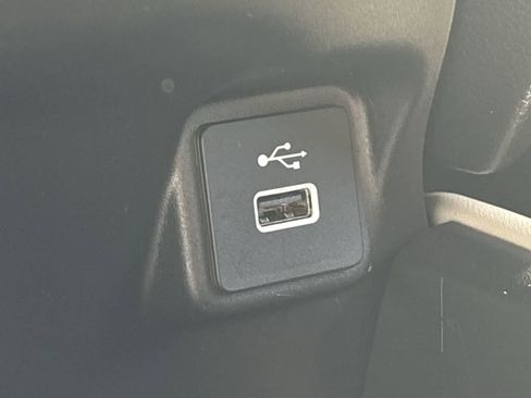 Used 2025 Honda HR-V LX image 26