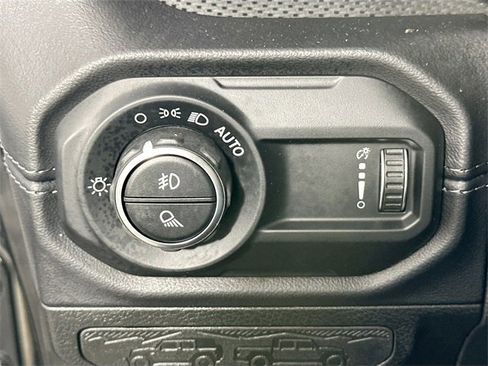 Used 2024 Jeep Gladiator Rubicon w/ Safety Group image 22