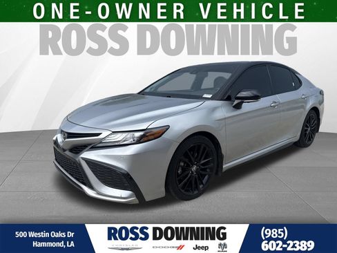 Used 2024 Toyota Camry XSE w/ Navigation Package FWD image 1
