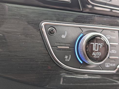 Used 2018 Audi Q7 3.0T Prestige w/ Prestige Package image 40