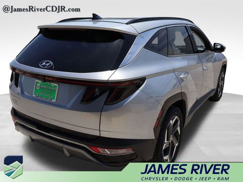 Used 2022 Hyundai Tucson Limited w/ Cargo Package FWD image 5