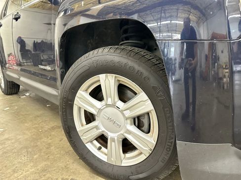 Used 2015 GMC Terrain SLT w/ Open Road Package FWD image 12
