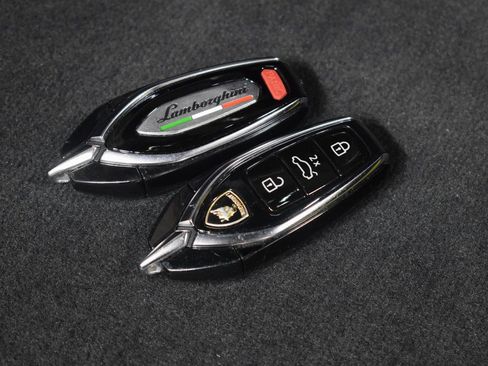 Used 2024 Lamborghini Urus Performante image 40