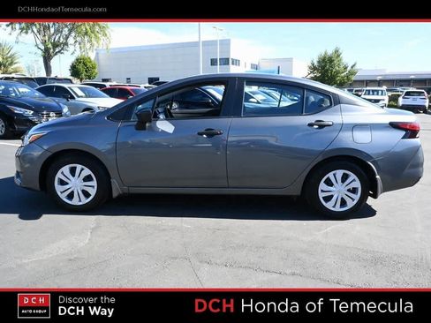 Used 2024 Nissan Versa S w/ Trunk Package image 4