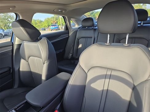 New 2026 Kia K5 EX image 23