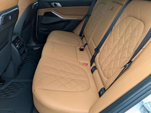 Used 2026 BMW X5 xDrive40i w/ M Sport Package image 15