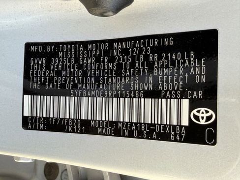 Used 2024 Toyota Corolla LE image 29