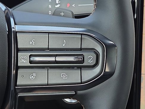 New 2026 GMC Terrain AT4 w/ Convenience Package III AWD/4WD image 22