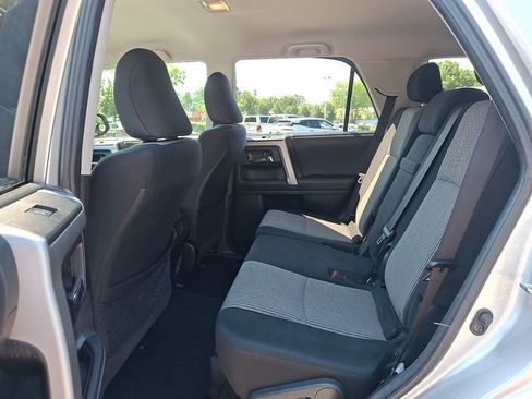Used 2022 Toyota 4Runner SR5 AWD/4WD image 12