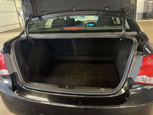 Used 2014 Chevrolet Cruze LT FWD image 10