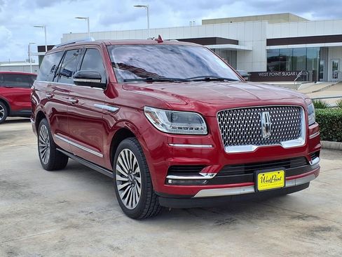 Used 2019 Lincoln Navigator Reserve AWD/4WD image 6