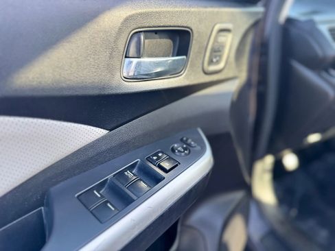 Used 2015 Honda CR-V Touring image 34