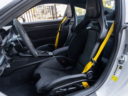 Used 2026 Porsche 911 GT3 image 5