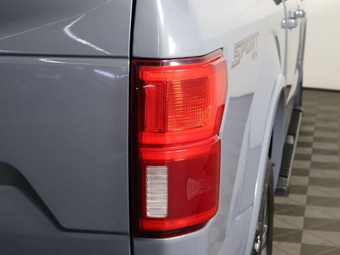 Used 2020 Ford F150 Lariat w/ Equipment Group 502A Luxury AWD/4WD image 18