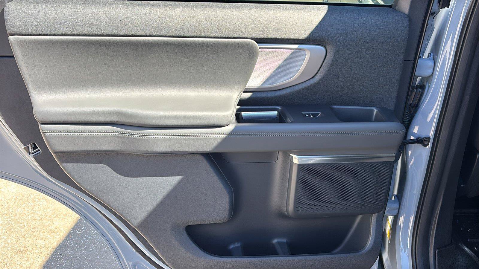 Used 2026 Ford Expedition Active RWD image 18