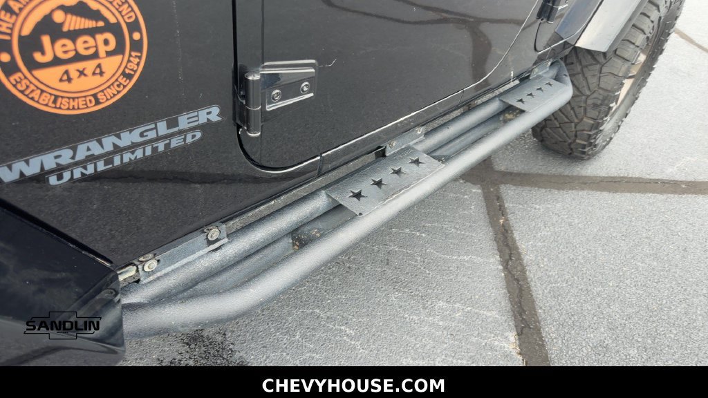 Used 2016 Jeep Wrangler Unlimited Sahara AWD/4WD image 35