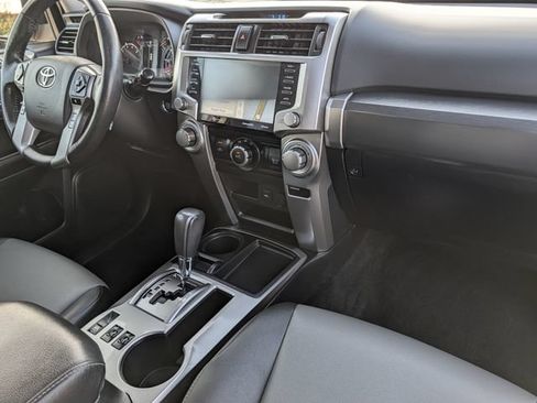 Used 2024 Toyota 4Runner SR5 Premium w/ Moonroof Package RWD image 36