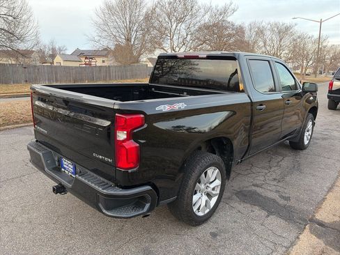 Used 2021 Chevrolet Silverado 1500 Custom image 8