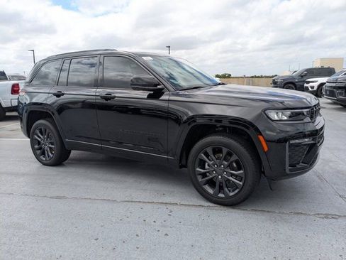 New 2026 Jeep Grand Cherokee Limited Reserve image 1