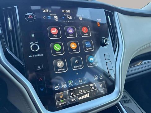 Certified 2025 Subaru Outback Limited image 10