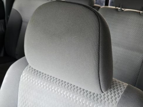 Used 2015 Toyota Tacoma PreRunner w/ SR5 Package RWD image 24