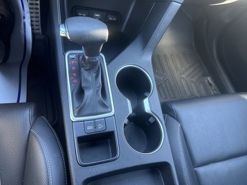 Used 2020 Kia Sportage S image 24