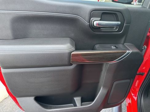 Used 2021 Chevrolet Silverado 1500 LT Trail Boss w/ Convenience Package II image 23