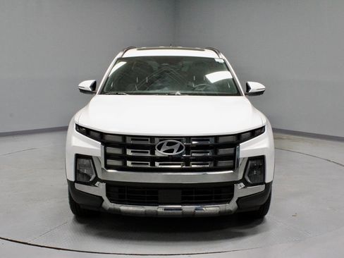 Used 2025 Hyundai Santa Cruz Limited AWD/4WD image 6