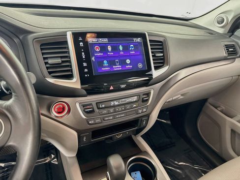 Used 2017 Honda Ridgeline RTL-T image 15