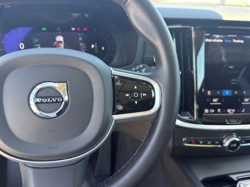 Used 2023 Volvo V60 B5 Cross Country Ultimate w/ Climate Package AWD/4WD image 23