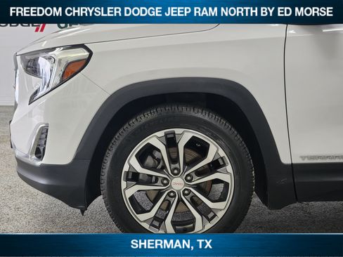 Used 2019 GMC Terrain SLT w/ Preferred Package FWD image 6