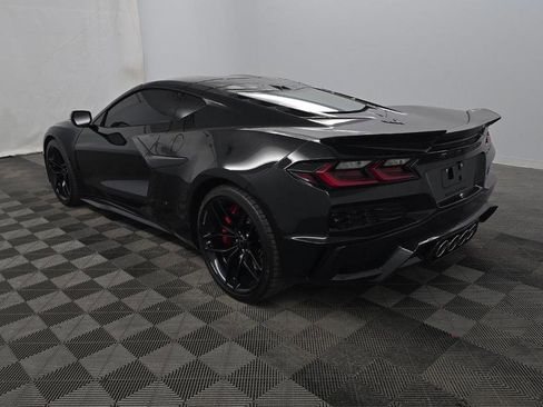 Used 2025 Chevrolet Corvette Z06 RWD image 6
