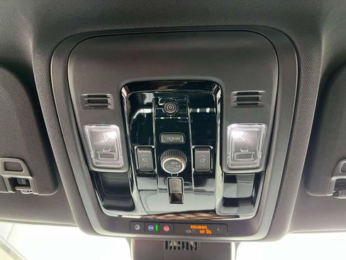 New 2026 GMC Yukon XL Elevation image 31