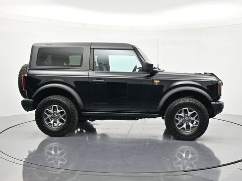 Certified 2025 Ford Bronco Badlands AWD/4WD image 4