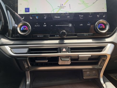 Certified 2025 Lexus RX 350 Premium w/ Accessory Package (Z1) FWD image 29
