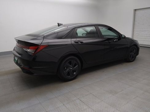Used 2022 Hyundai Elantra SEL w/ Convenience Package FWD image 10