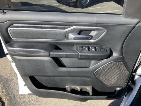 Used 2019 RAM 1500 Big Horn image 9